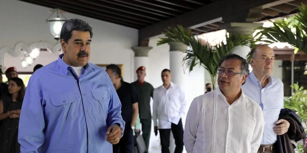 Petro responde a Maduro que «no tiene que dar órdenes» al Ejército colombiano