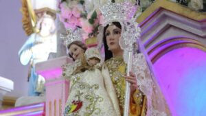 Preparan la bajada de la Virgen de la Candelaria