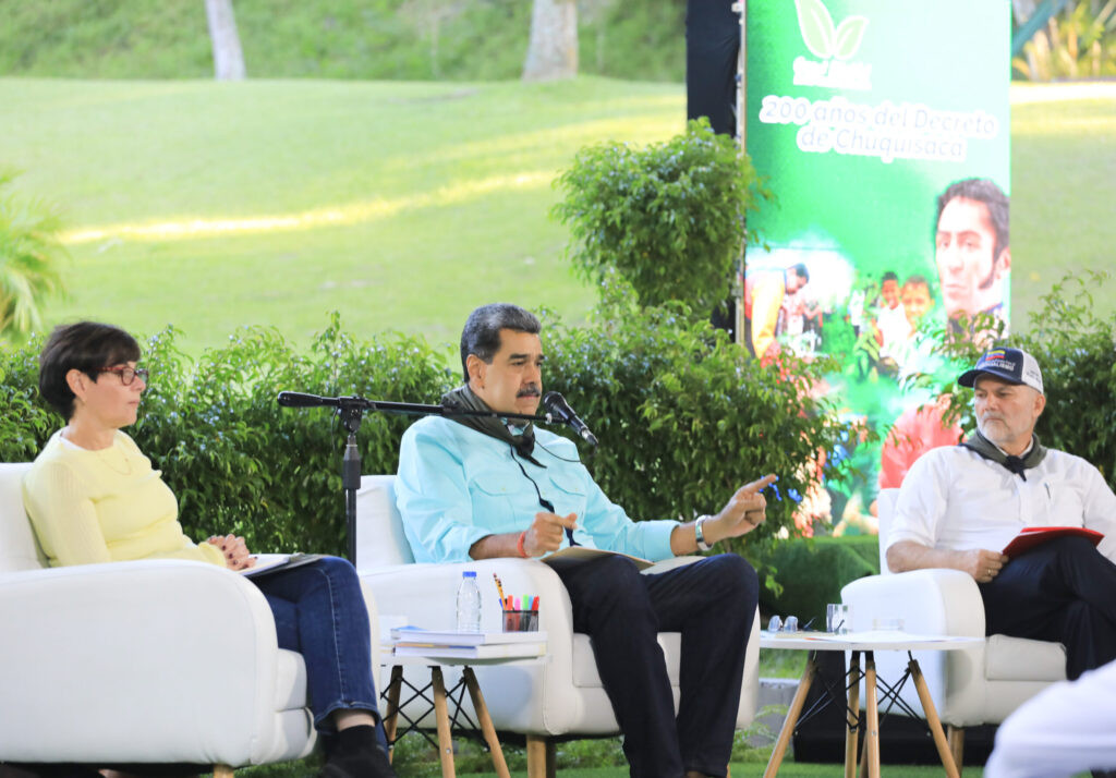 Presidente Maduro: Decreto de Chuquisaca es la nueva era del equilibrio con Dios, la sociedad y la naturaleza - Correo del Orinoco