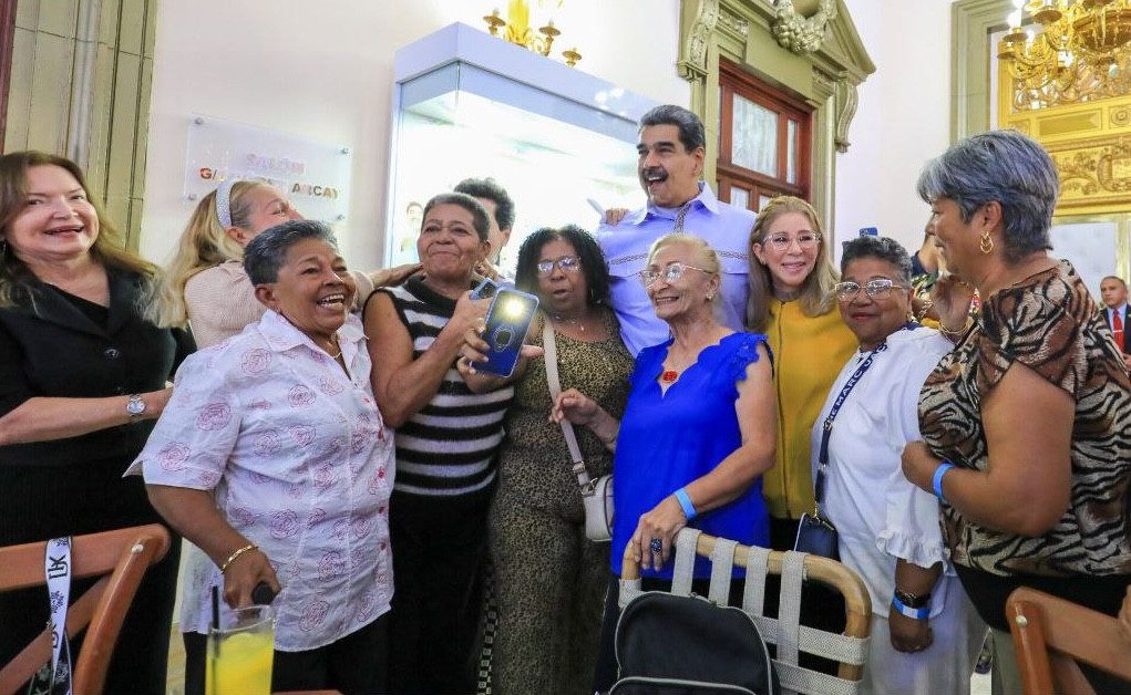 Presidente Maduro celebró la Nochebuena en Miraflores
