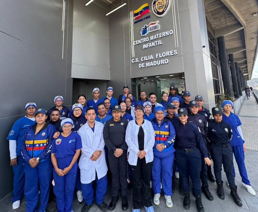 Presidente Maduro inaugura Centro Materno Infantil para funcionarias de la PNB