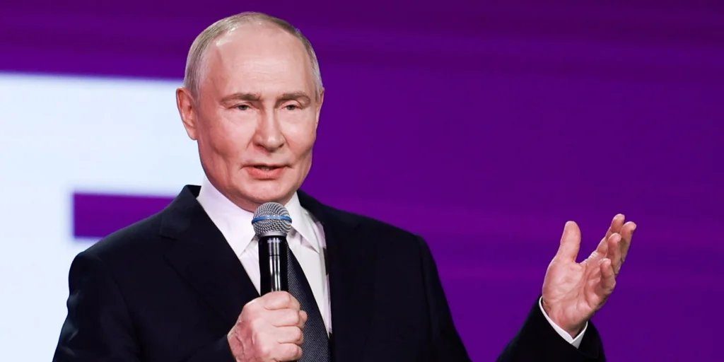 Putin asegura que la reunión con el enviado de Trump fue «muy útil» pero reitera que el Donbás «será liberado»