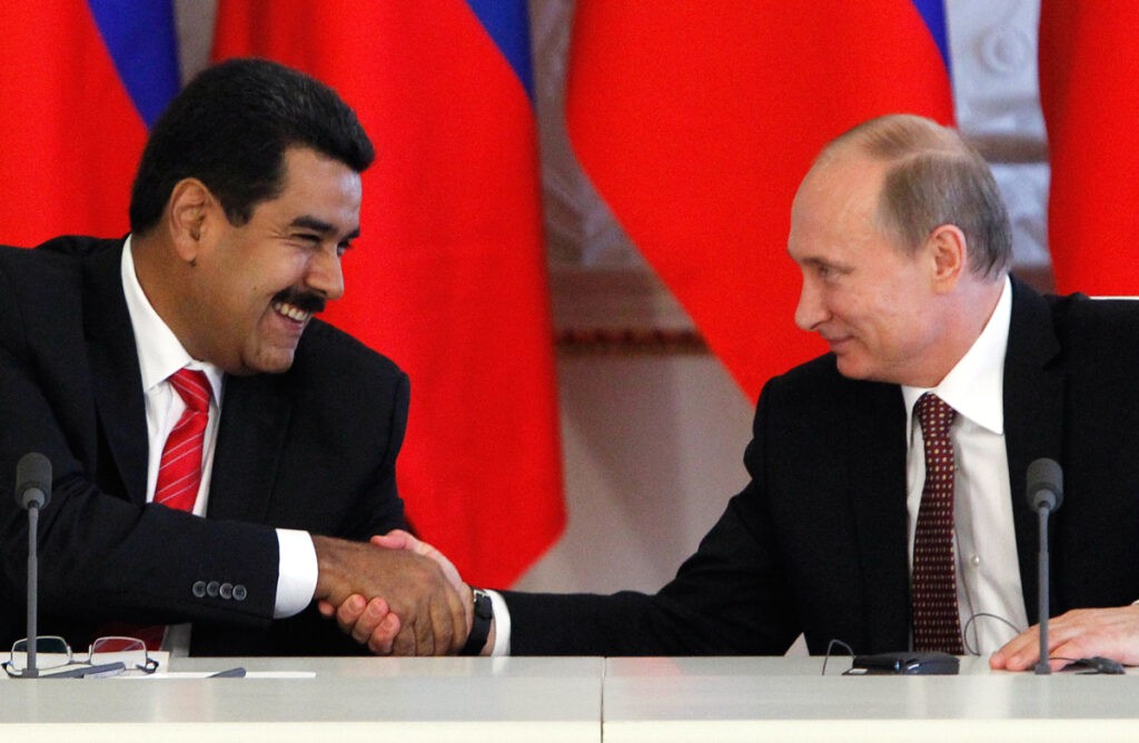 Putin llama a Maduro para expresarle su "solidaridad"