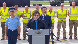 «Recuperar protagonismo en el concierto de las naciones»: Milei explica para qué necesita Argentina aviones caza F-16