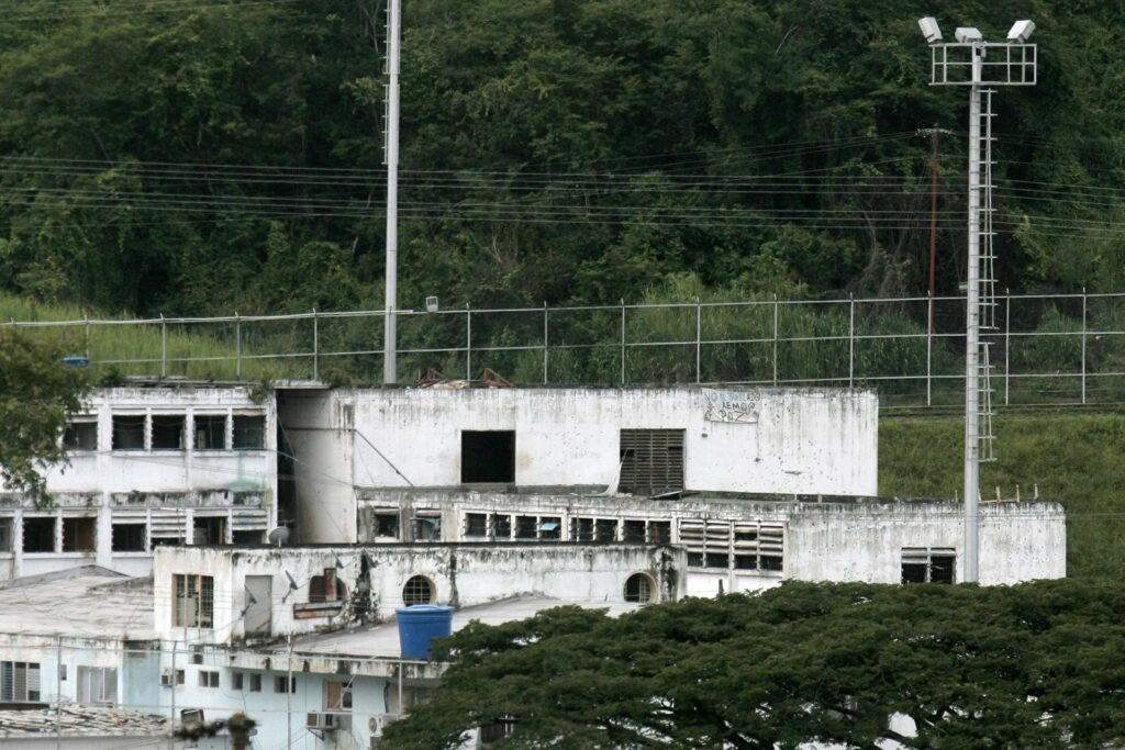 Régimen chavista actualizó a 99 la cifra de excarcelaciones de presos políticos en Navidad