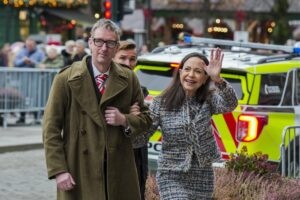 Reyes de Noruega reciben a María Corina Machado en el Palacio Real de Oslo