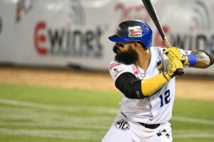 Rougned Odor le ganó el suelo a Silvino Bracho para dejar en el terreno a las Águilas – AlbertoNews