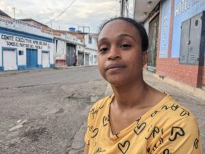 Roxanys y sus tres hijos reciben espaldarazos en frontera – Diario La Nación