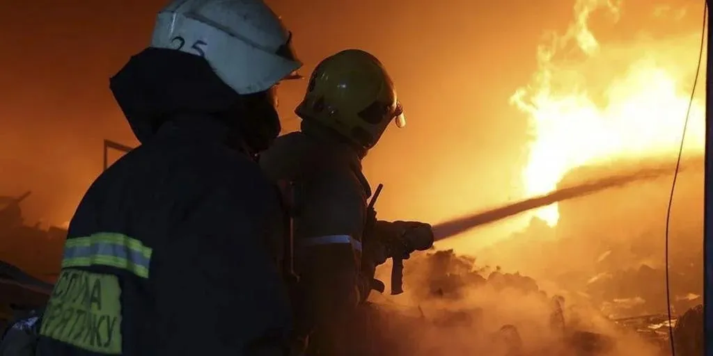 Rusia responde con bombardeos masivos a la infraestructura energética de Ucrania a la exigencia de «una desescalada» de Kiev y Washington