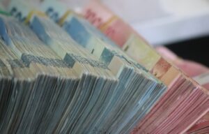 SAT apunta récord de 4.90 billones de pesos en ingreso tributario de enero a noviembre