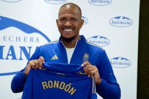 Salomón Rondón deja el Real Oviedo y regresa a Pachuca
