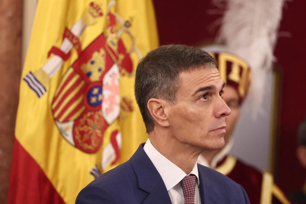 Sánchez rechaza que el PSOE denuncie a Salazar en la Fiscalía y dice que no sabía nada de sus comportamientos