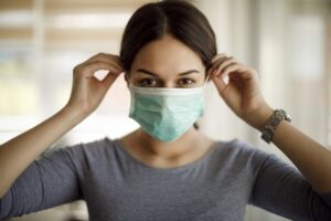 Sanidad y las CCAA llegan a un acuerdo sobre el Protocolo Común contra la gripe, COVID y otros virus | europapress.es