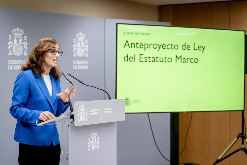 Sanidad y los sindicatos del Ámbito alcanzan un preacuerdo sobre el Estatuto Marco y se suspenden los paros de enero