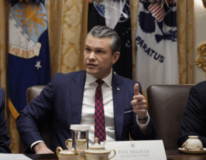 Secretario de Guerra de EEUU: «apenas hemos comenzado a atacar barcos narcotraficantes»