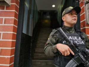 Secuestros, tortura y un club armado: así funcionaba el hotel de Bogotá que el Tren de Aragua utilizó para expansión criminal – AlbertoNews