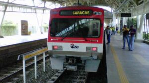 Servicio de ferrocarril de los Valles del Tuy presentó horario especial para temporada decembrina