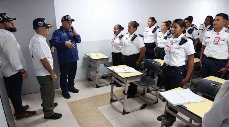 Solicitudes para ingresar a la Unes aumentaron a 32 mil