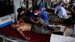 Tailandia libera 18 soldados camboyanos presos desde julio – DW – 31/12/2025