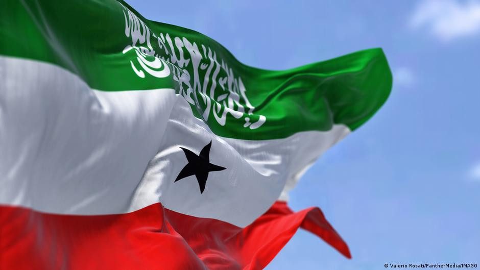 Talibanes condenan reconocimiento israelí de Somalilandia – DW – 29/12/2025
