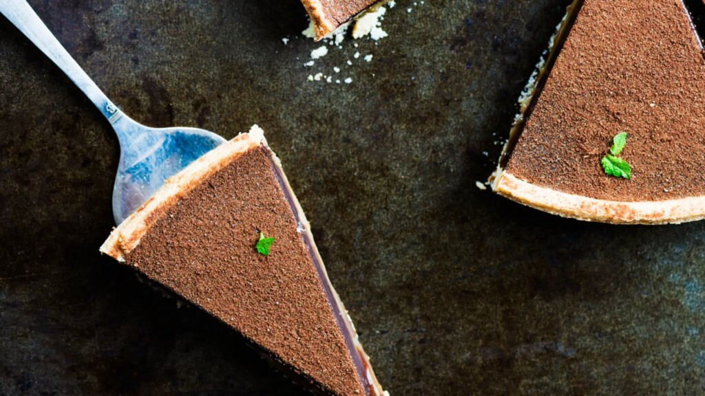 Tarta de chocolate navideña con boniato y sin gluten