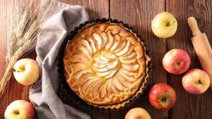 Tarta de manzana, una receta deliciosa, ideal para el otoño y por menos de 3 euros la ración