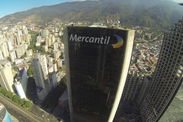 Banca y Negocios
