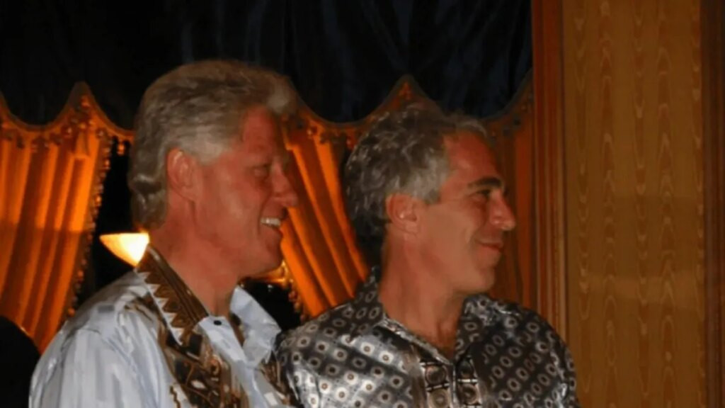 Tras su foto en el jacuzzi, Bill Clinton pidió que se divulguen todos los archivos de Epstein