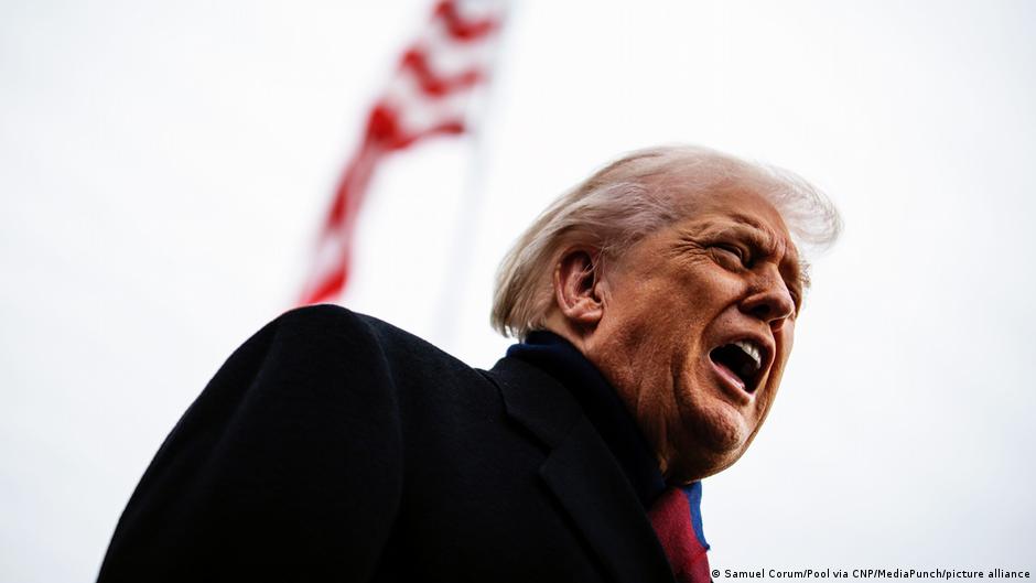 Trump declara al fentanilo “arma de destrucción masiva” – DW – 15/12/2025