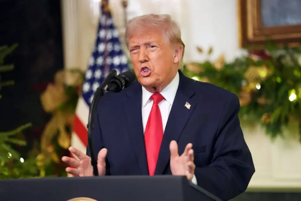 Trump dice que no descarta una guerra con Venezuela
