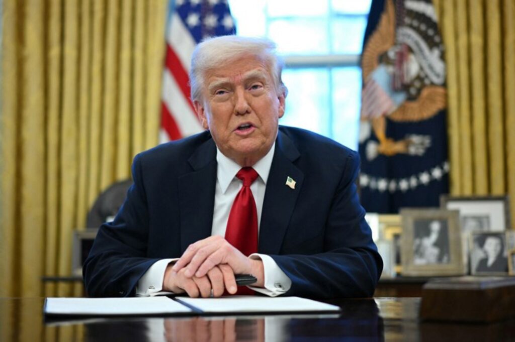 Trump amenaza