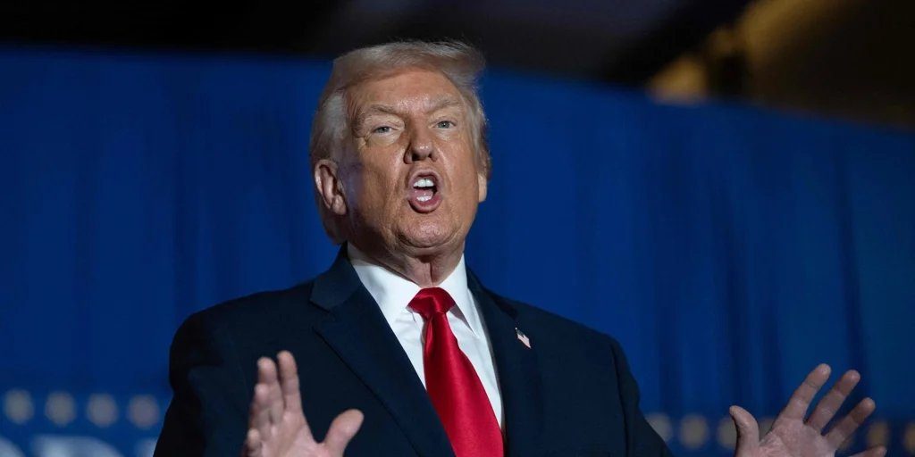 Trump regresa a los mítines para defender su cuestionada gestión económica