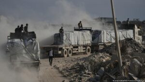 UE exige a Israel desbloquear ayuda a Gaza y veto a 37 ONG – DW – 31/12/2025