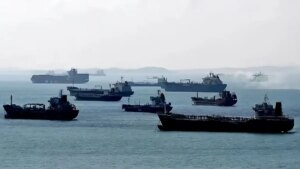 Ucrania destruyó con drones un buque petrolero ruso en el Mar Negro