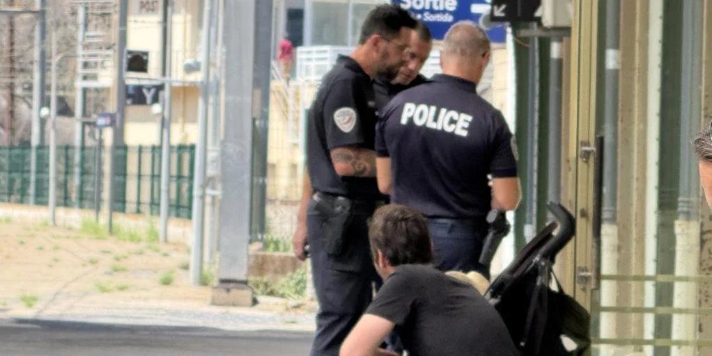 Un sacristán de la Catedral de Orleans denuncia amenazas de muerte tras ser intimidado con un cuchillo en la garganta