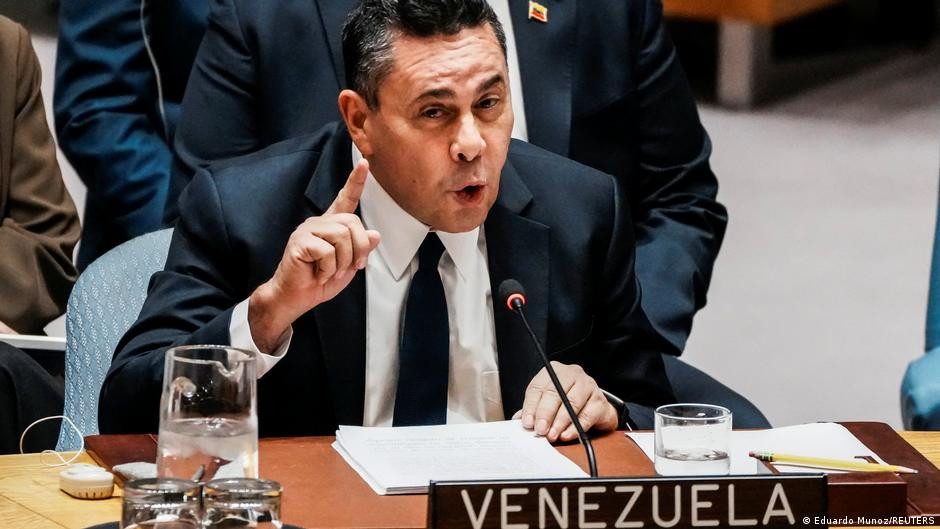 Venezuela en la ONU acusa a EE.UU. de "extorsión" – DW – 24/12/2025