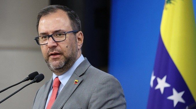 Venezuela reacciona a incautación de buque por EEUU