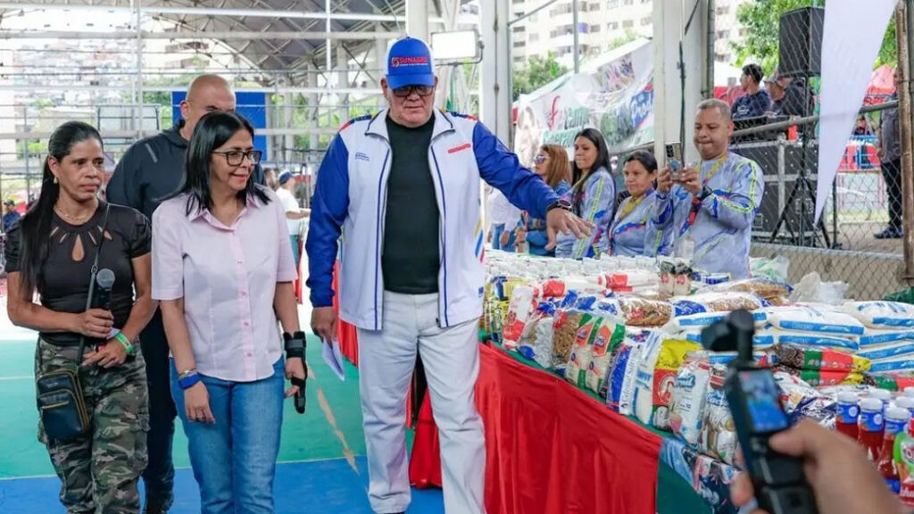 Vicepresidenta: El pueblo venezolano está “tranquilo y en paz”