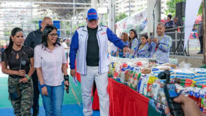 Vicepresidenta: El pueblo venezolano está “tranquilo y en paz”