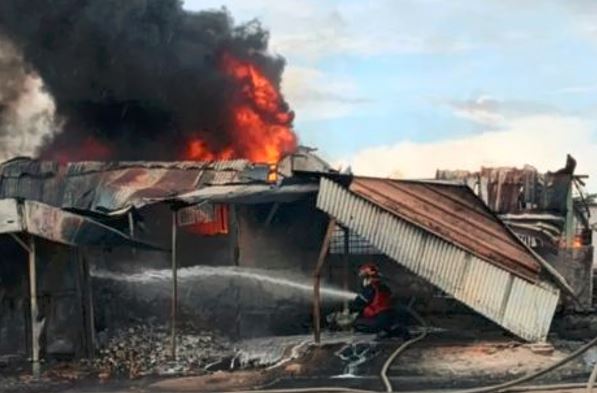 Vivienda cercana al peaje Palo Grande en Bolívar sufrió daños materiales tras fuerte explosión