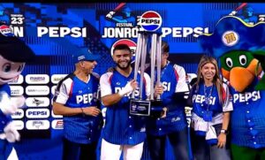 Wilyer Abreu sacó a relucir su poder para coronarse en el Festival de Jonrones 2025