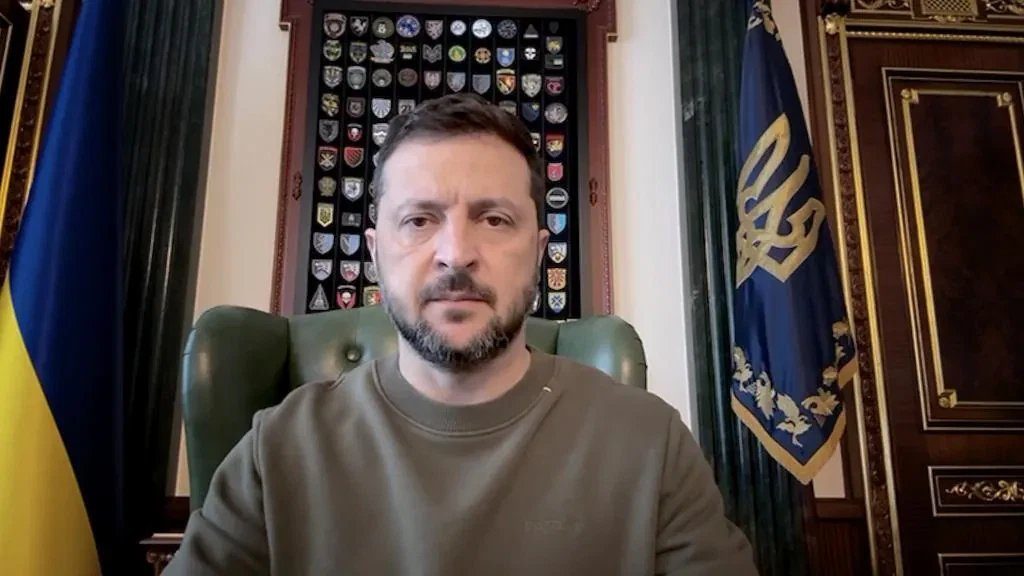 Zelenski respalda la propuesta de Estados Unidos de conversaciones de paz a tres bandas