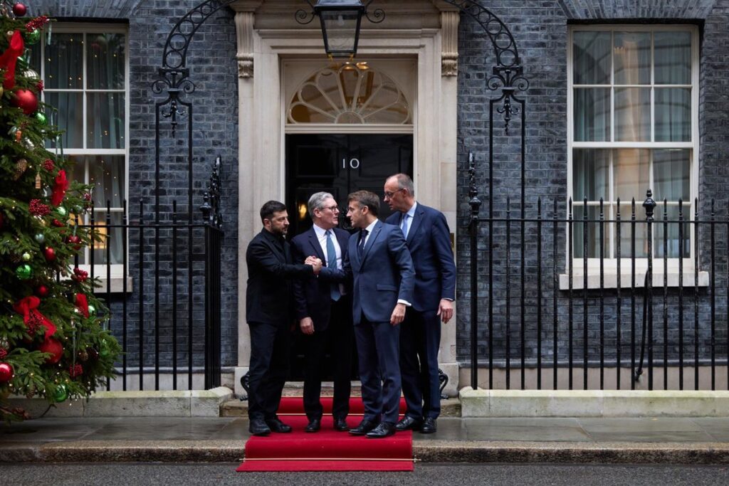 Zelenski y los líderes del E3 terminan su reunión en Londres con pocos avances en un "momento crítico"