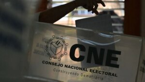 el Consejo Nacional Electoral denunció persecución política de parte del gobierno