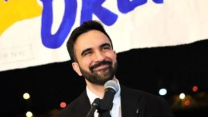 el primer musulmán y socialista democrático en dirigir la ciudad