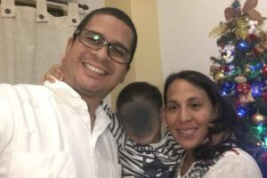 exigen libertad para Nicmer Evans tras doce días de arresto