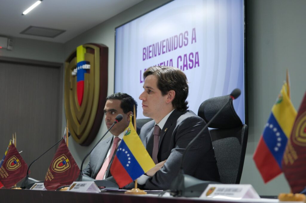 los cuatro candidatos que evalúan para dirigir a la Vinotinto