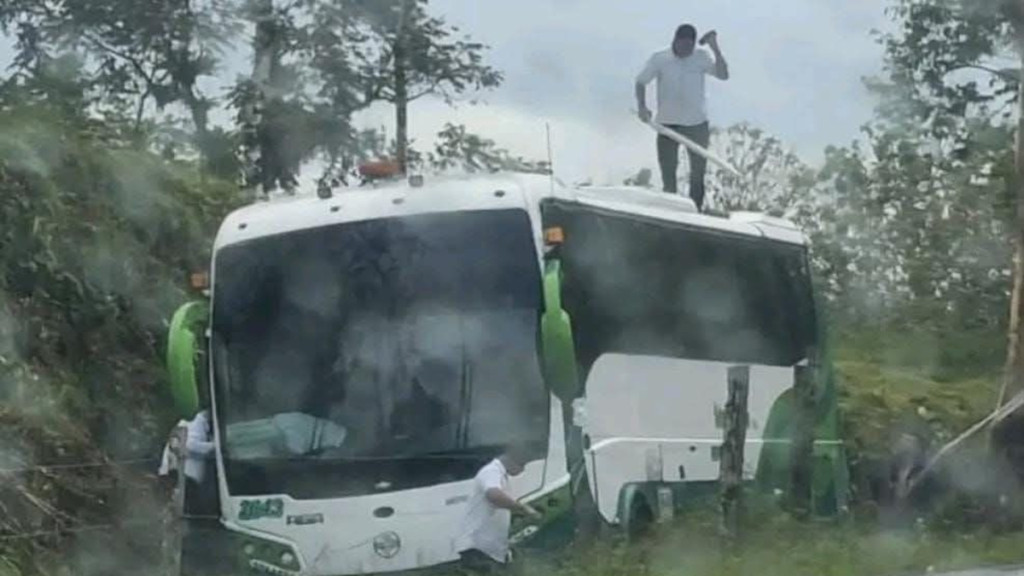 racha de siniestros viales con buses pone en jaque la seguridad vial, el más reciente ocurrió en Urabá
