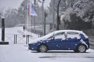 AEMET lanza un aviso por nevadas para este domingo y Protección Civil pide precaución en las carreteras | europapress.es