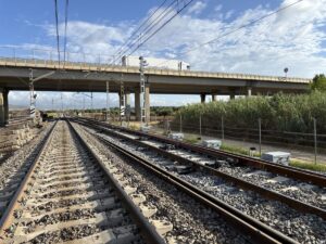 Adif vuelve a reducir la velocidad máxima a 160 km/h en la línea Madrid-Barcelona tras quejas de maquinistas | europapress.es